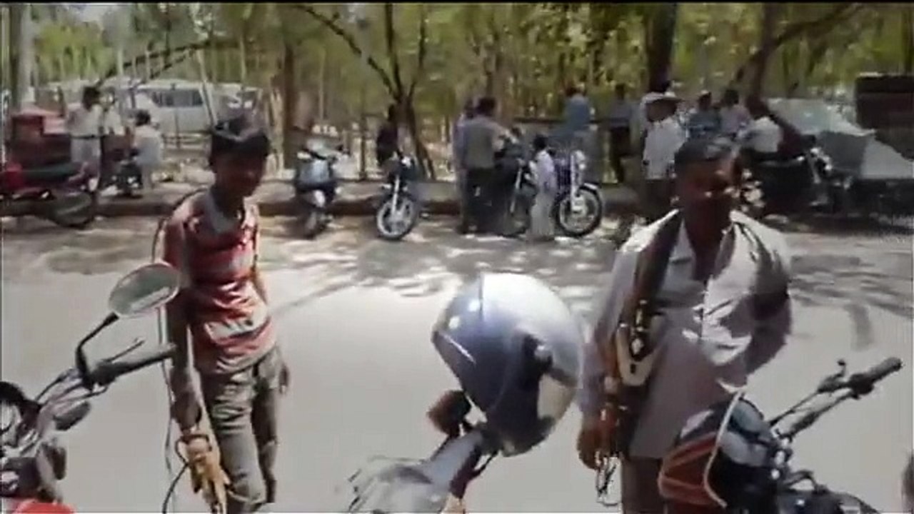 Truck crash in India