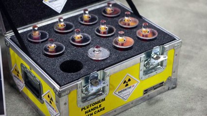 Shipping Container Grow Rooms, Uber for Dogs, and Plutonium on Pluto - GeekBeat