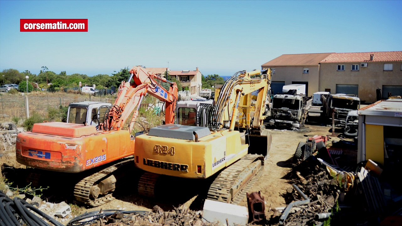 Incendie à Monticello : 8 véhicules détruits dans une entreprise de BTP