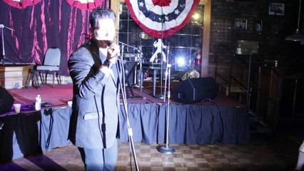 Franz Goovaerts sings 'Burning Love' Elvis week 2014