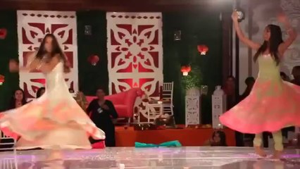 The Best Pakistani shadi function mehndi dance