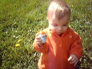 Paques - Content avec oeuf