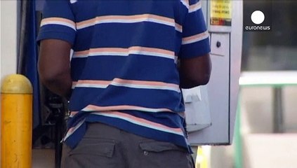 Прибыль BP упала на две трети