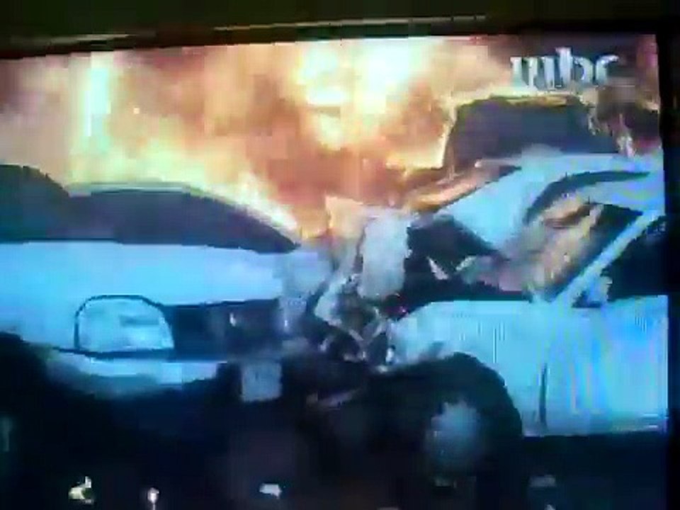 قناة العربية حادث سير كبير على طريق ابوظبي يوم 11-3-2008