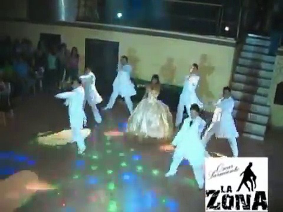 HUSH  HUSH  (Academia  La Zona )