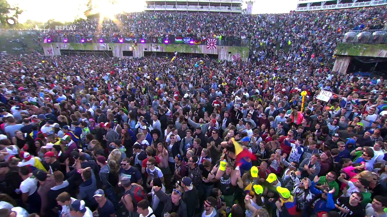 Martin Garrix LIVE @Tomorrowland 2015