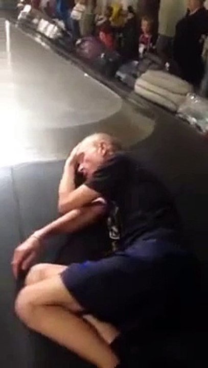 He Is Having Some Good Time There - Funny Videos