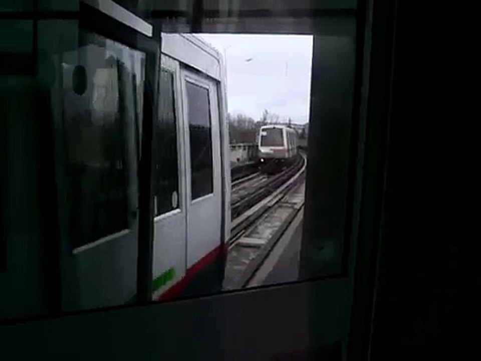 Metro de Lille-4 Cantons-Mars 2007