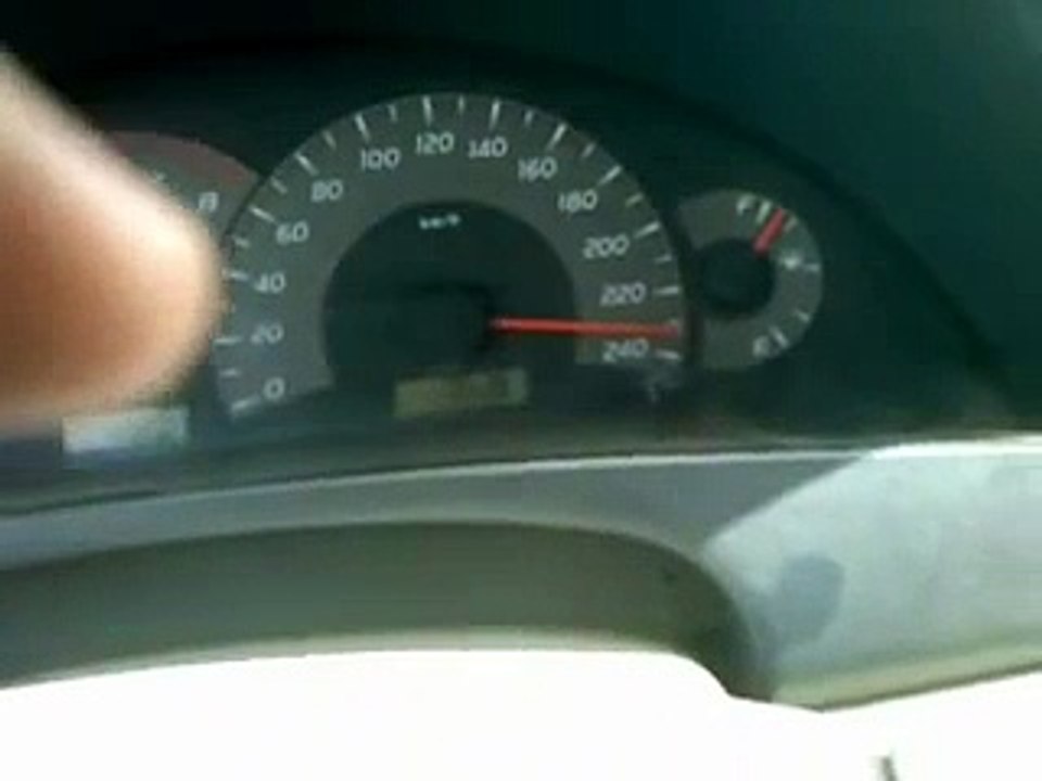 تسارع كامري 2009 وكامري 2002 .mp4