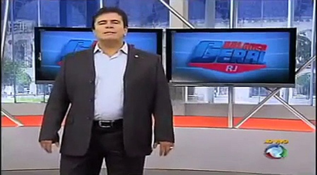 Casa mal assombrada Lustre que balança sem parar