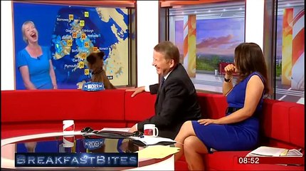 Hacker T Dog talks about his new show & Carol Kirkwood appears (Breakfast, 22.7.13)