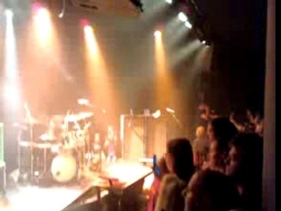 Deftones back to school live trabendo avril2007