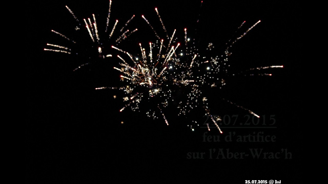 25 07 2015 feu d'artifice sur l'Aber-Wrac'h Landéda