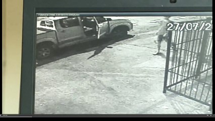 Imagens mostram assalto a representante comercial