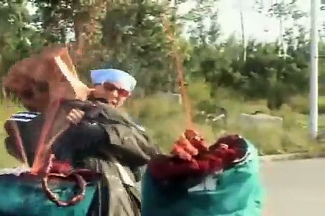 Bagman, mejores escenas  (Gore, Humor Negro)