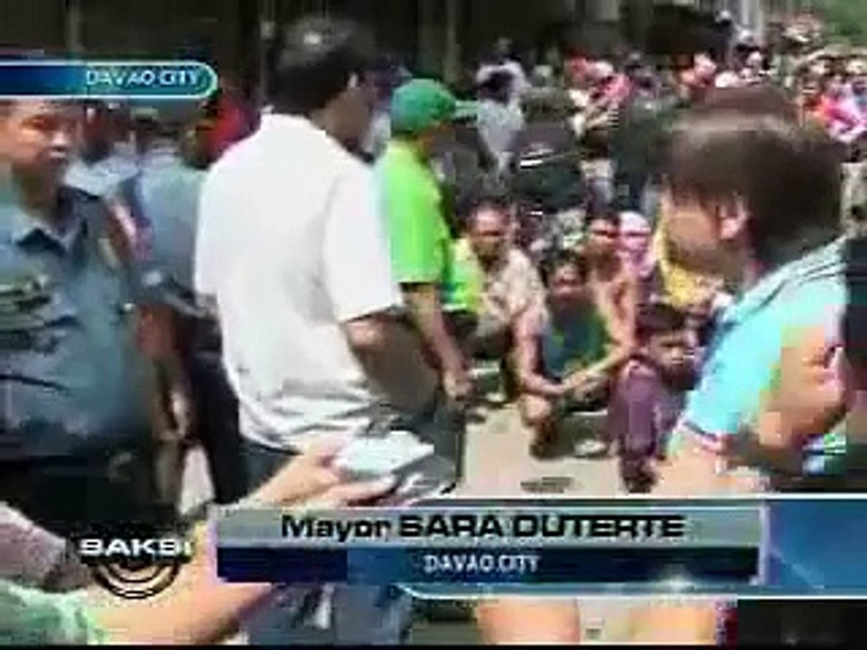 DAVAO MAYOR SARA DUTERTE PUNCHES COURT SHERIFF WHO REFUSED TO DELAY DEMOLITION