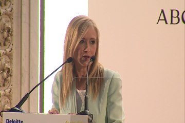 Crisitina Cifuentes "confía" en González Taboada