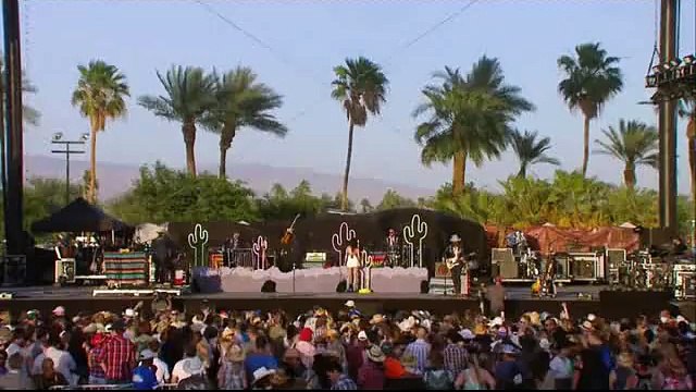 Kacey Musgraves - Stagecoach Festival April 2015-these boots.
