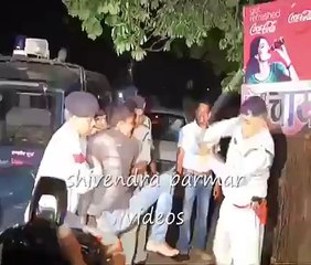 dekho police kidda kuttdi bande nu