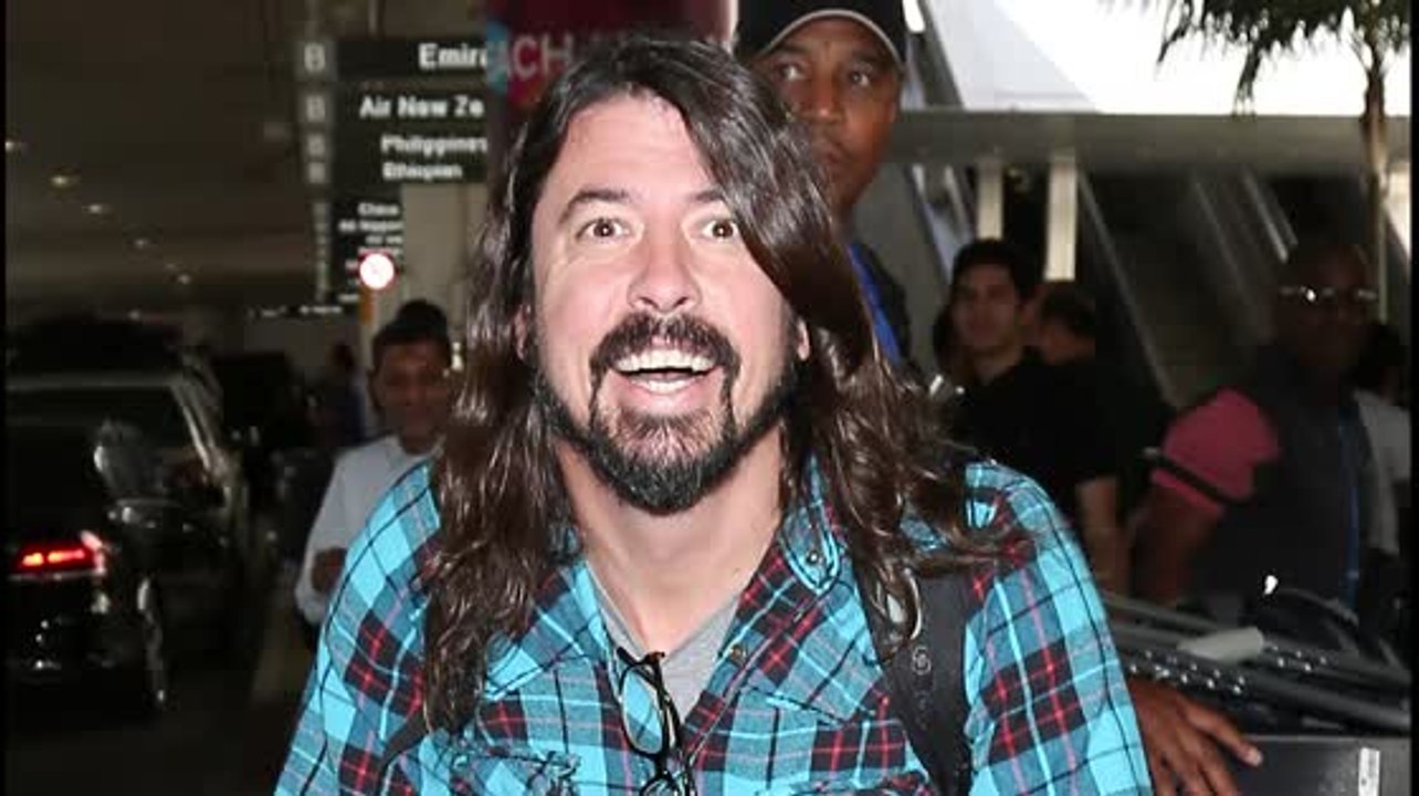 Foo Fighters Dave Grohl landet am LAX