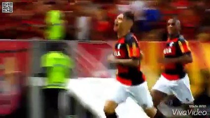 Download Video: Paolo Guerrero cantó canción en su honor en Flamengo: 