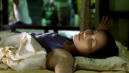 여름의 수직선에서. The Vertical Ray of the Sun(2000)