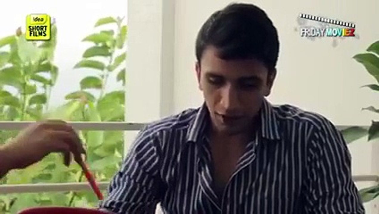 مطلب نکل جانے کے بعد اس لڑکی نے بیچارے لرکے کے ساتھ کیا کیا ویڈیو دیکھیں don't believe any girl