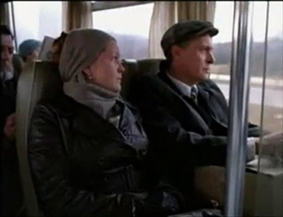 Russian film "Osennii Marafon" (Russian language)