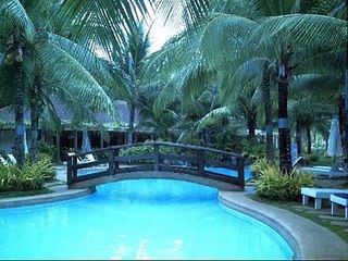 Iniibig Kita  by Roel Cortez