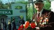 9. Mai, der Tag des Sieges in Russland - Blumen für die Veteranen/innen