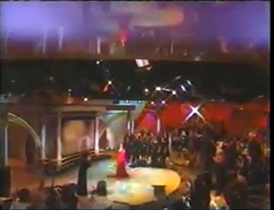 Oprah Winfrey introduces Diana Ross   He lives in you