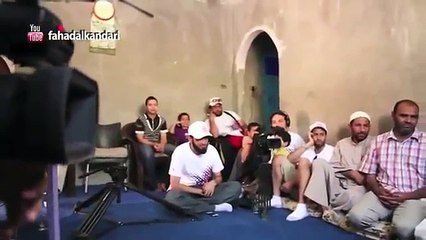 طفل كفيف البصر يقول أنا لا أدعو في صلاتي أن يرد الله إليّ بصري ماالسبب ياترى   ؟مؤؤثر جدا
