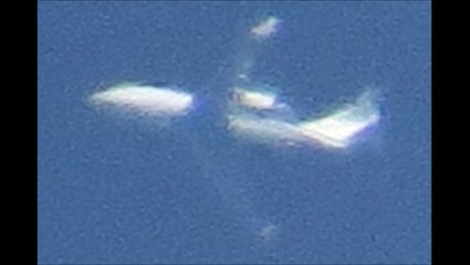 FAKE PLANE, JET HOLOGRAM, Extreme Velocity, High Altitude MULTIPLE UFOS 25 05 2015