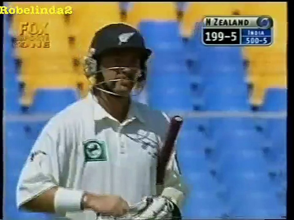 Lucky wicket Virender Sehwag - insane catch Aakash Chopra, crap shot Craig McMillian