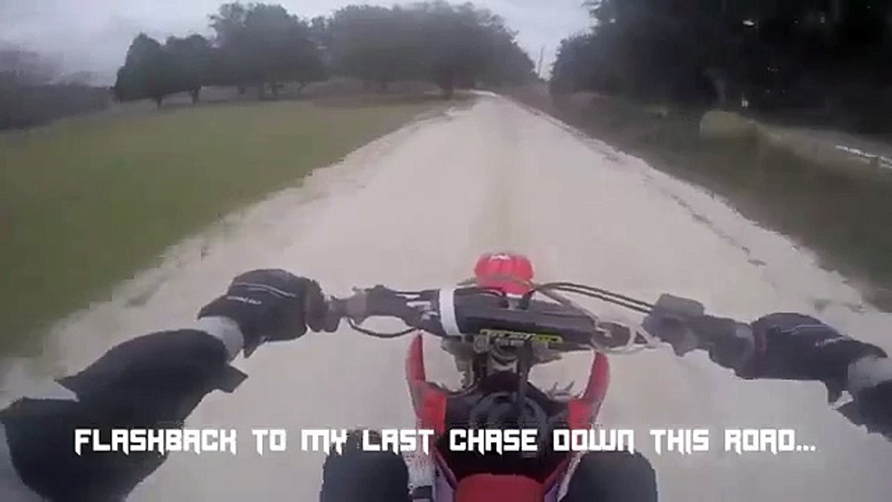 Pitbike Police Chase! Honda XR70 vs COPS! Motorcycle Bike MOTO МИР 2015