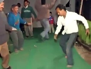 Funny Video Please Suggest a title for this video