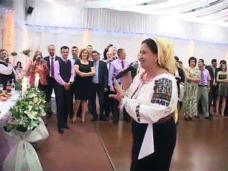 Alexandru Recolciuc si Mihaela nunta. Canta Margareta Clipa