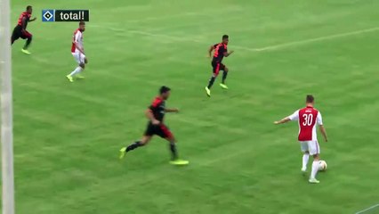 Luko Spalvio įvartis į „Hamburger“ vartus