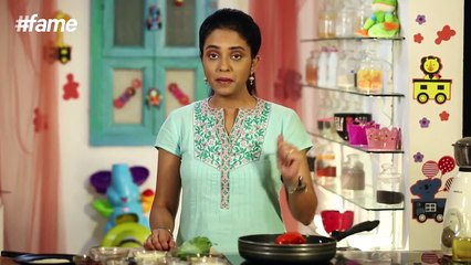 #fame food -​​ How to Make Red Bell Pepper Pizza _ Nameeta Sohoni