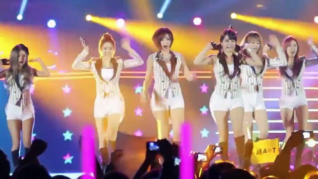 [HD] T-ARA - Lovey Dovey ( hoahoctro.vn - Vietnam Korea KPOP FESTIVAL 2012)