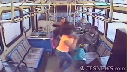 Mom Brawls on Bus, Kids Watch