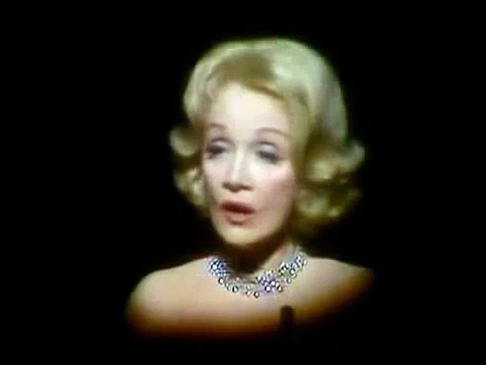 Marlene Dietrich - Where have all the flowers gone (subtitulos en español)