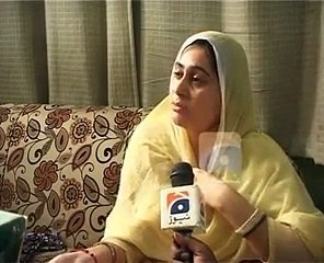 A Dancer Girl Telling What Punjab Police Did With Her - Really Shameful