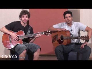 Darvin ensina "Pensa em Mim" no violão