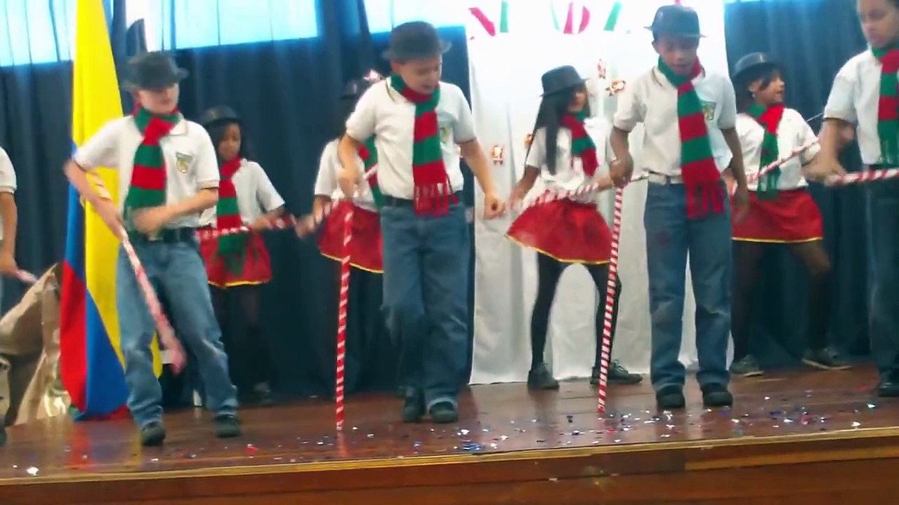 Coreografía canción "Llegó la navidad"  (Luis Miguel)