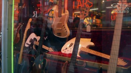 Gloria Estefan - America (Lyric Video)