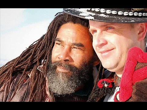 Trebunie Tutki & Twinkle Brothers - i'll honour you.wmv