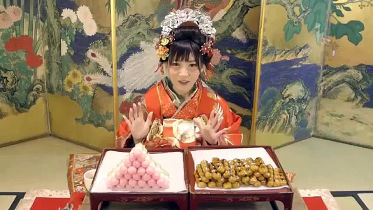 Japanese girl eating 7920 kcal in 5 minutes   IsAnE    Big Eater Challenge