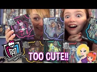 Monster High Vinyls Review