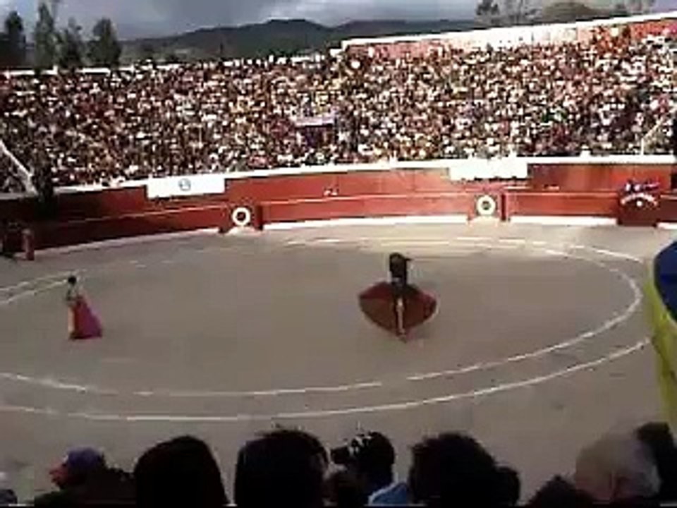 CORRIDA DE TOROS EN BAMBAMARCA 2006